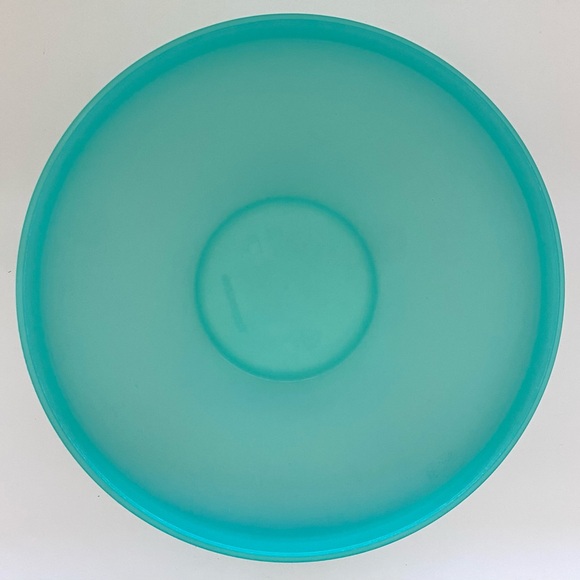 Tupperware Mixing Bowls - Picture 5 of 9